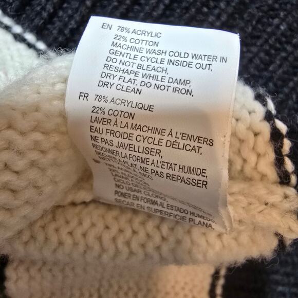 RD Style for Anthropologie Heart Striped Cardigan Sweater. Retails $100 - Picture 9 of 11